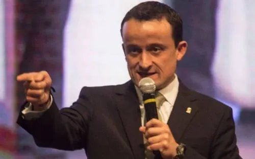 Mikel Arriola se destapa para la Ciudad de México