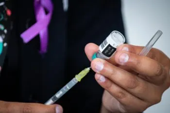 Secretaría de Salud continúa con la campaña de vacunación básica para proteger a la infancia en Puebla