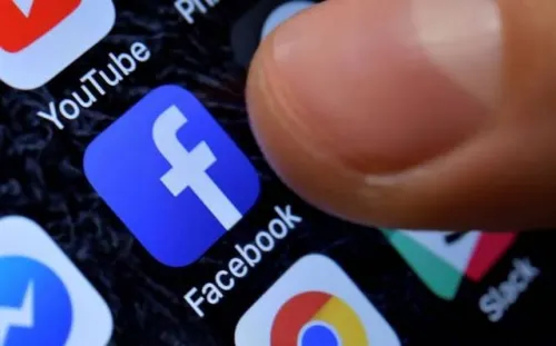 Nueva York investiga a Facebook por almacenamiento no autorizado de contactos de correos