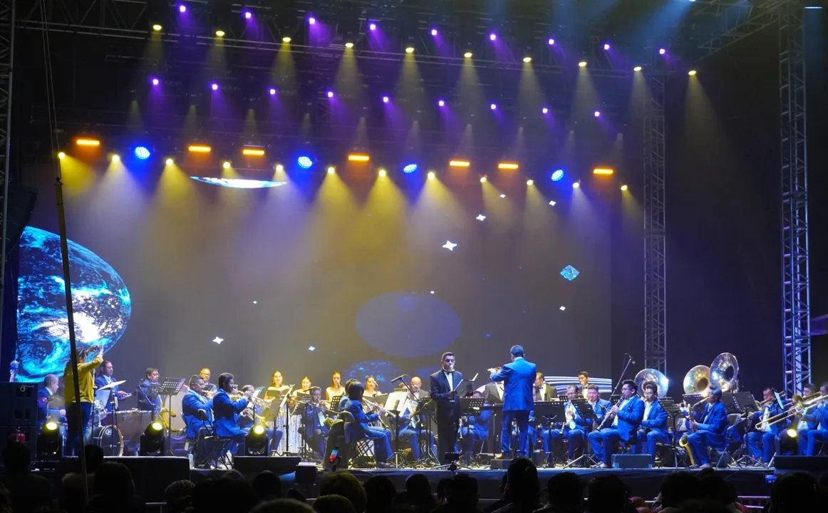 Concierto de la Orquesta Sinfónica y Compañía de Ópera Municipal en el evento “Los 11 del 11, reconociendo a nuestros Texmeluquenses”. Foto: Especial