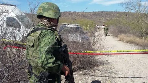 Son tres los cuerpos recuperados hasta el momento en fosa clandestina de San José  Miahuatlán