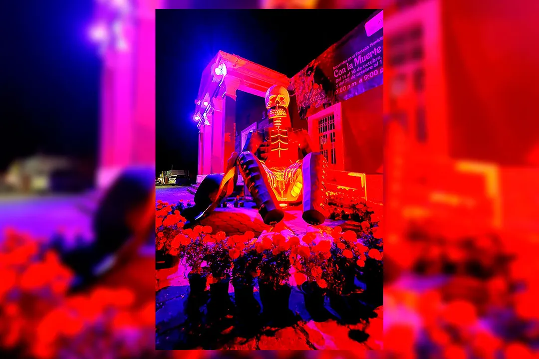 Catrina Monumental Charro Negro
