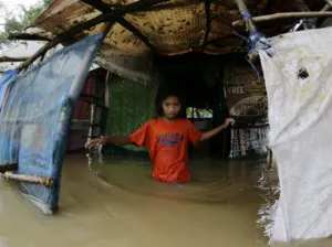 VIDEO: El tifón ‘Koppu’ deja al menos 26 muertos en Filipinas