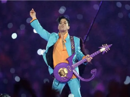 El legado de Prince, entre homenajes y disputas