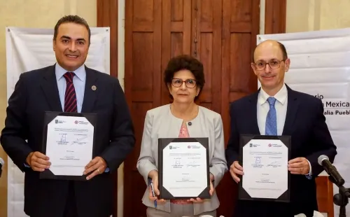 Seminario de Cultura Mexicana y la Secretaría de Cultura y Turismo firman convenio de colaboración