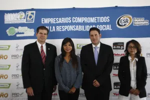 Reciben ocho empresas poblanas el distintivo ESR: Zenteno