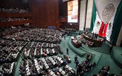 Abrirán extra en Diputados para ratificar a Herrera en Hacienda