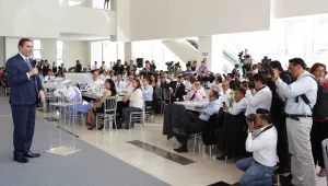 Nuevas tecnologías han cambiado labor del periodismo: Moreno Valle
