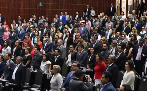 “Y te vas a quedar queriendo”…Diputados se quedan sin concierto de Banda El Recodo
