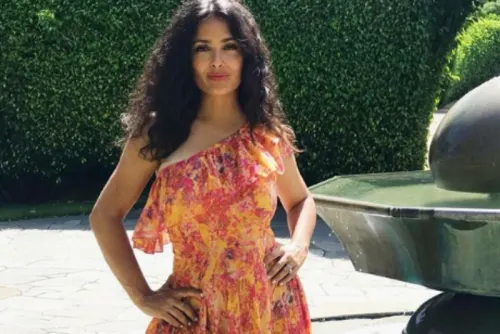 Usuarios piden a Salma Hayek donación para ayudar al Amazonas