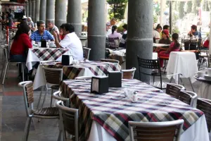 Restauranteros no aumentarán costos de menús