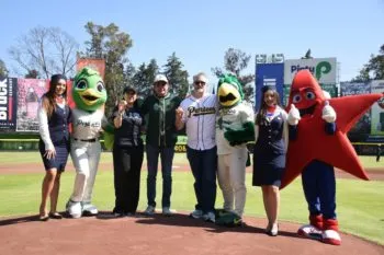 Estrella Roja reafirma su compromiso con el deporte poblano a través del patrocinio a Pericos de Puebla