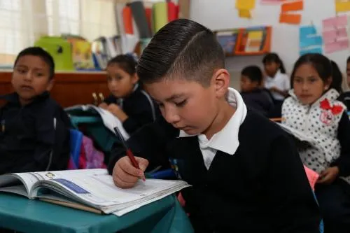 Inicia la aplicación de la Prueba Planea para estudiantes de nivel primaria en Puebla