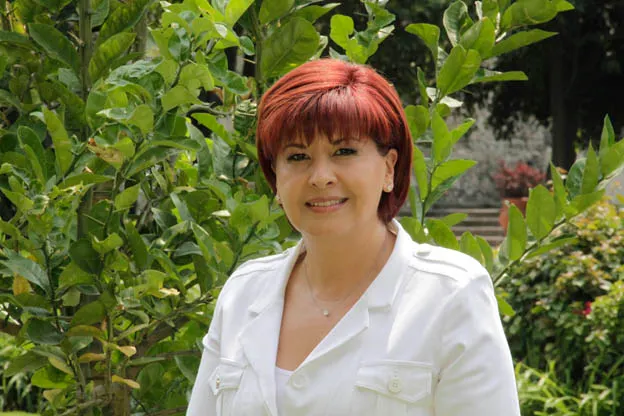 Regresa Patricia Leal a la Contraloría y renuncia titular de la SDR