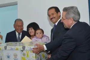 La BUAP apoya a madres estudiantes