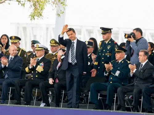 Peña ordena separar a funcionarios por obras en Paso Express