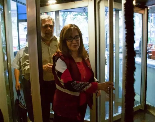 Pide Yeidckol Polevnsky aplazar elección interna de Morena