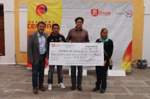 Debuta equipo de natación cholulteca con triunfo en Festival Acuático