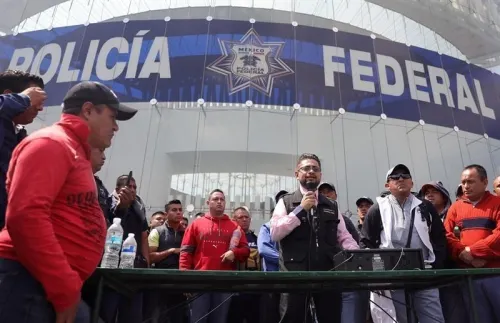 Presentan amparo colectivo para 3 mil 500 policías federales