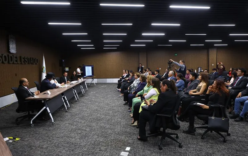 congreso-pue-conferencia-amparo