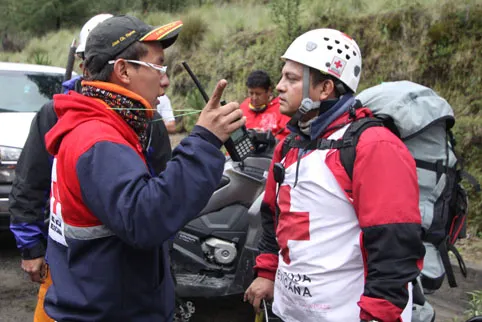 Dan auxilio médico a extraviados de La Malinche