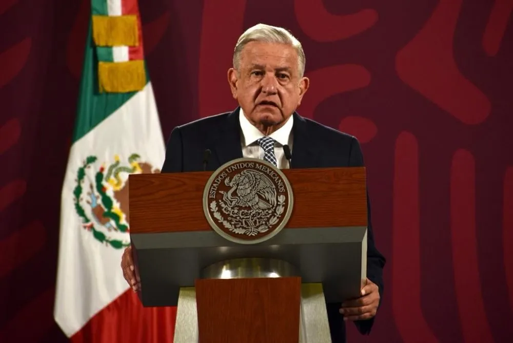 AMLO