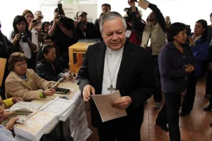 Arzobispo invita a poblanos a votar libre y secretamente