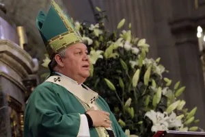 Arzobispo invita a familias poblanas a promover valores en los hogares