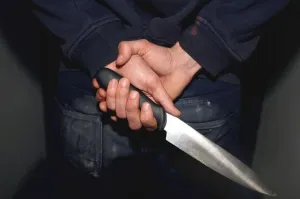 Alumno de UAEM ataca a 5 compañeros con arma punzocortante