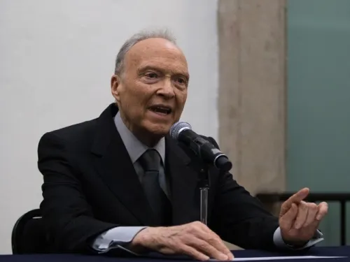 Unificarán códigos penales en todo el país, destaca Gertz Manero