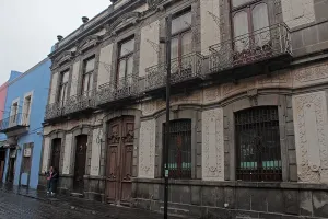 Enajenará gobierno dos inmuebles más