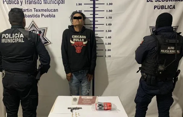 Detienen al Rockero con arma y cartuchos en Texmelucan