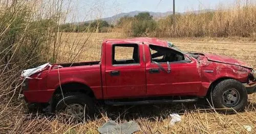 Equipo de candidata priista sufre accidente; se reporta una persona fallecida