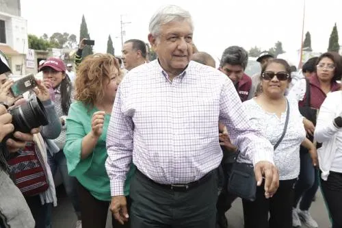 Asegura AMLO que panistas votarían por Morena, en caso de un acuerdo entre PRI y PAN