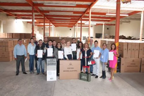 Entrega IEE material electoral a consejo municipal de Puebla