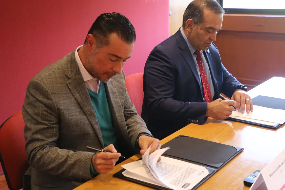 Ibero Puebla y Christus Muguerza firman convenio para la consolidación de proyectos conjuntos