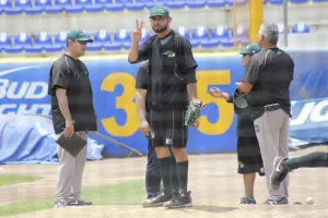 Pericos arranca con el pie derecho la temporada de la mano de Tapia