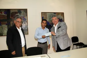 Entrega CECAP estímulos por más de 250 mil pesos en la Huasteca Poblana