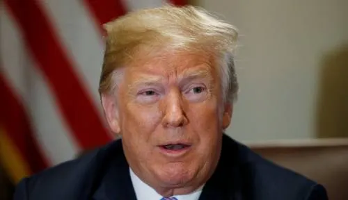 Trump denuncia que servicios de inteligencia espiaron su campaña