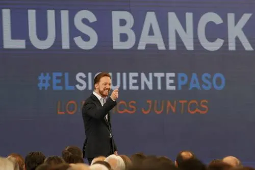 Rinde informe Banck Serrato; reconoce problema de inseguridad en Puebla