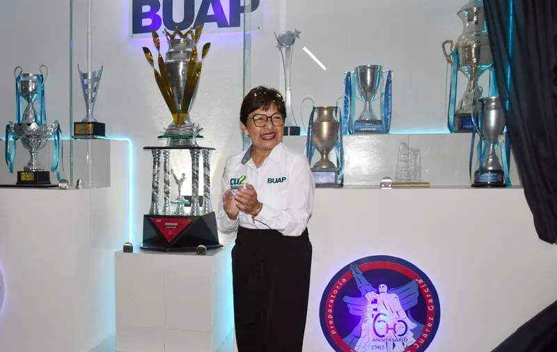 Preparatoria Benito Juárez BUAP festeja su 60 aniversario