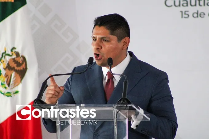 omar-munoz-alfaro-contrastes