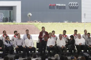 Inauguran Peña y RMV Bulevar Industria Automotriz y Distribuidor D9