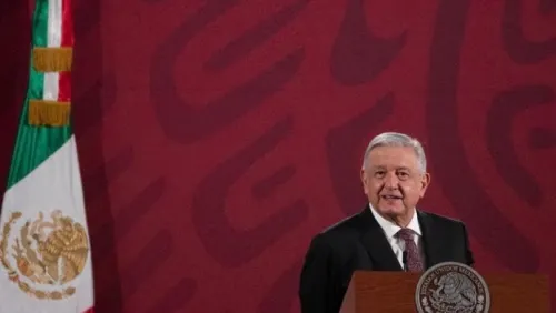 Cifra de 500 muertes por coronavirus en un día, por ajuste médico: AMLO