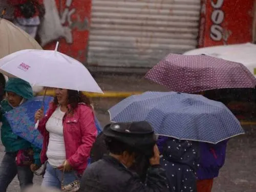 Prevén tormentas fuertes en 11 estados del país