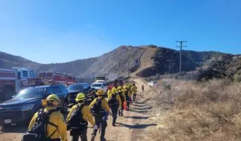 Informa titular de Protección Civil acciones de la delegación mexicana en el combate de incendios en California