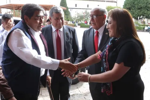 Soy alguien con madurez política para trabajar con todos: Barbosa