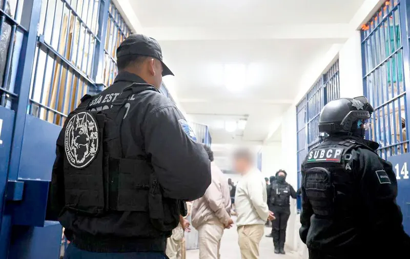 Implementan SSP, Semar, Defensa y GN operativos simultáneos en Centros Penitenciarios poblanos