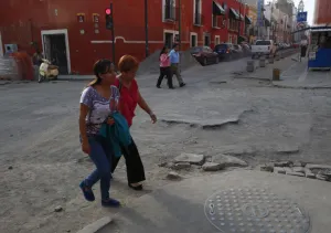 Contraloría podría multar a constructora si falla en calidad de cruceros