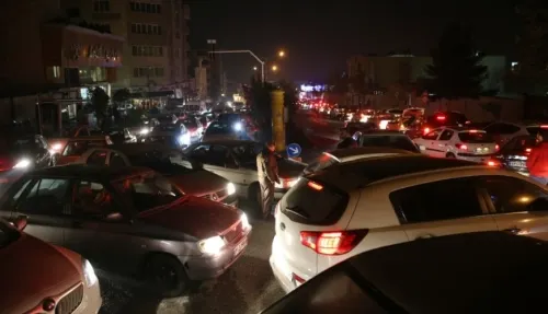 Sismo en Irán deja tres muertos, decenas de heridos y derrumbes